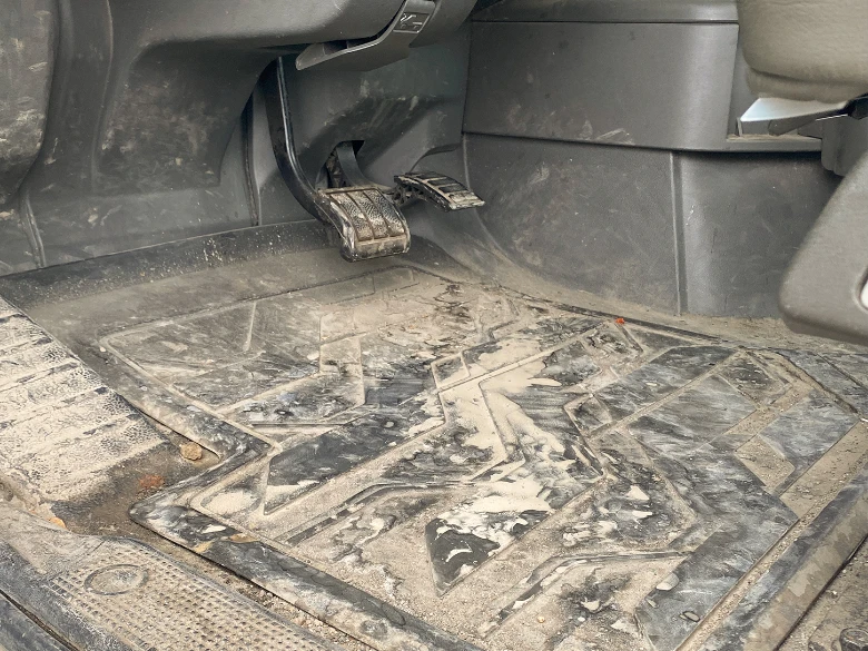 fleet floor before Dirty truck floor before detailig